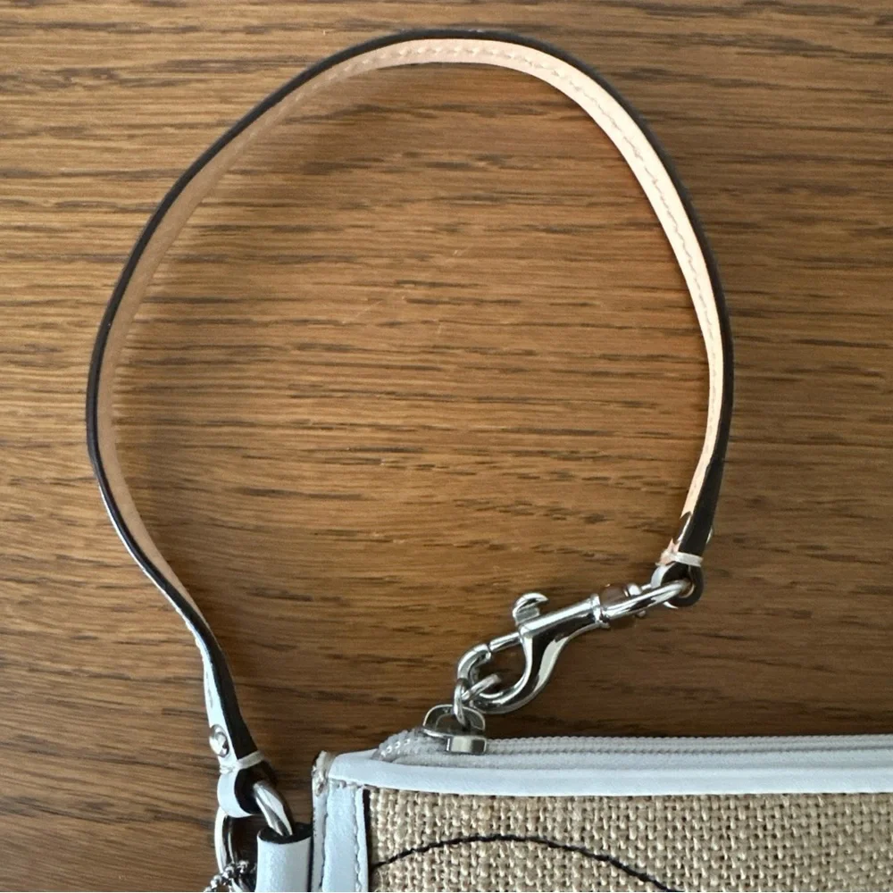 Coach Wristlet Pouch Floral Bumble Bee Crystals Burlap Leather Trim Zip Purse - Picture 5 of 15